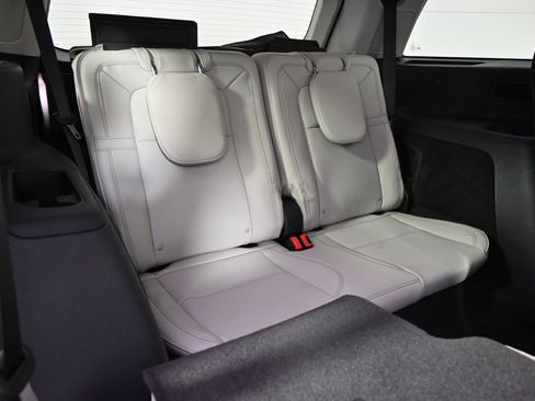 New 2026 Lincoln Aviator Reserve image 19