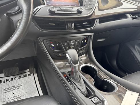 Used 2019 Buick Envision Essence image 19