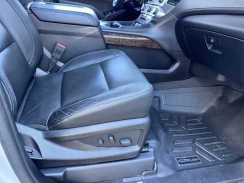Used 2020 Chevrolet Tahoe LT image 21