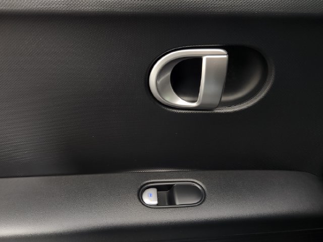 Certified 2024 Hyundai Ioniq 5 SEL AWD/4WD image 15