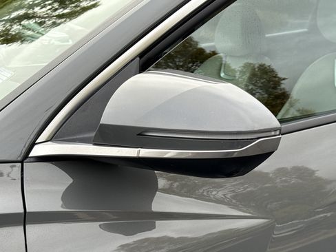 Used 2024 Hyundai Tucson Limited image 29