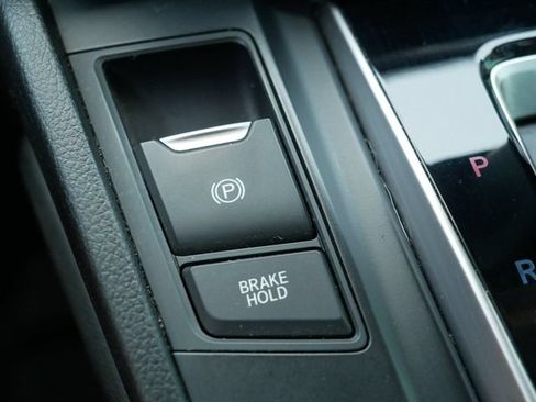 Used 2018 Honda CR-V EX image 31