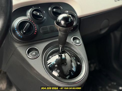 Used 2015 FIAT 500 Pop FWD image 17