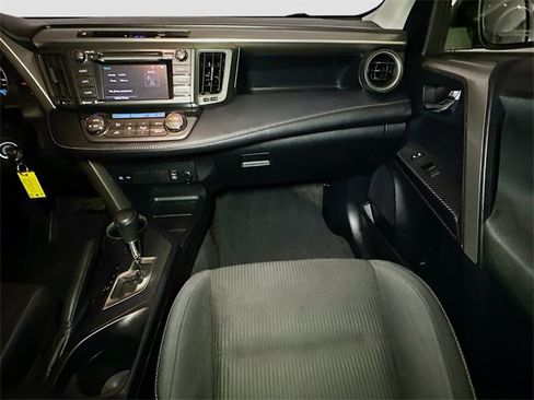 Used 2014 Toyota RAV4 XLE image 24