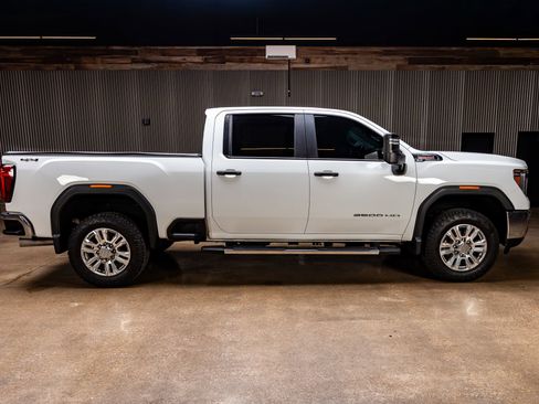 Used 2020 GMC Sierra 2500 4x4 Crew Cab w/ Gooseneck/5TH Wheel Package image 10