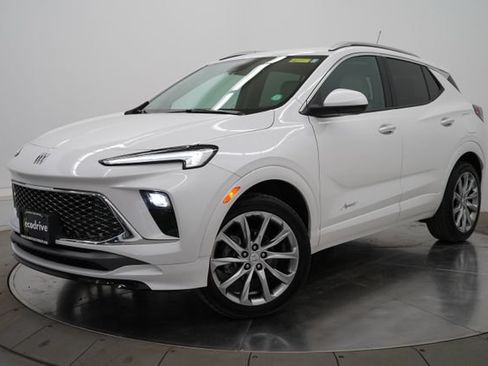Used 2024 Buick Encore GX Avenir w/ Avenir Convenience Package AWD/4WD image 1