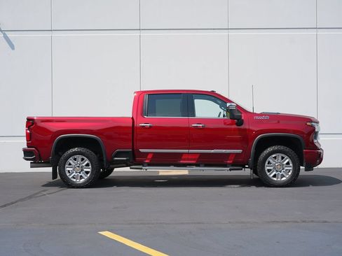 Certified 2024 Chevrolet Silverado 3500 High Country w/ High Country Premium Package AWD/4WD image 2