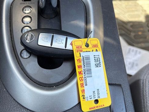 Used 2013 Nissan Rogue SV w/ Premium Pkg AWD/4WD image 14