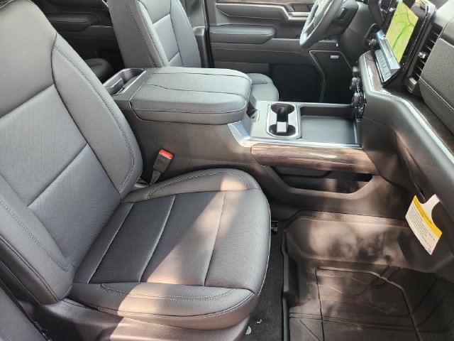 New 2026 Chevrolet Silverado 3500 LTZ w/ LTZ Plus Package AWD/4WD image 19
