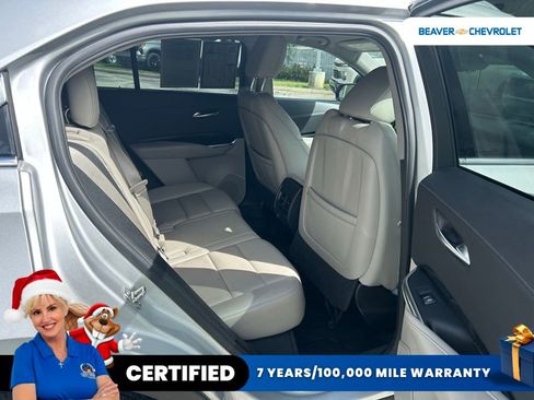 Used 2022 Cadillac XT4 Premium Luxury w/ Safety Alert Package image 7