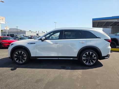 Used 2024 MAZDA CX-90 Plug-In Hybrid w/ Premium Plus AWD/4WD image 12