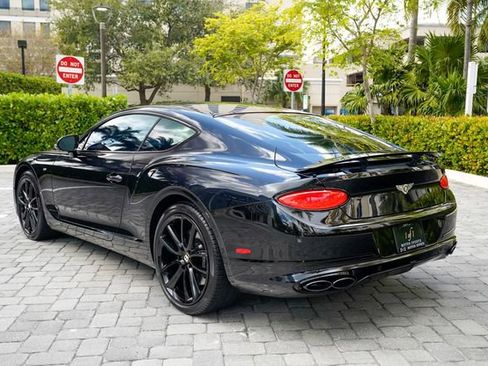 Used 2020 Bentley Continental GT V8 image 20