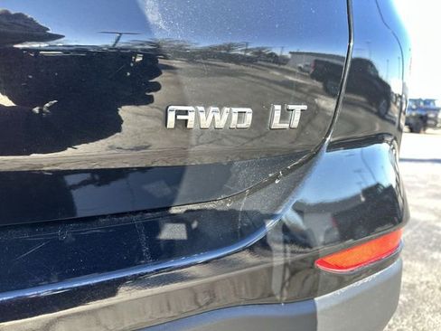 Used 2024 Chevrolet Equinox LT image 32