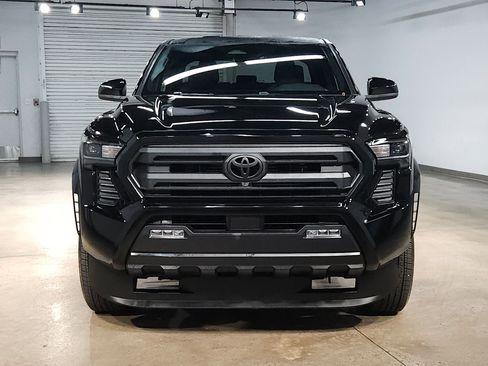 Used 2024 Toyota Tacoma SR5 RWD image 2