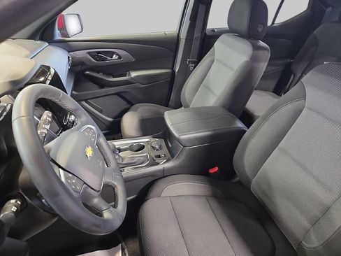 Used 2023 Chevrolet Traverse LT AWD/4WD image 19