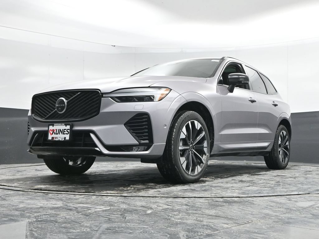 New 2026 Volvo XC60 B5 Plus w/ Protection Package Premier AWD/4WD image 41