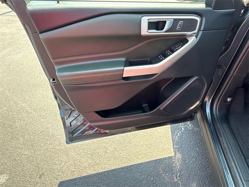 Certified 2022 Ford Explorer Timberline image 10