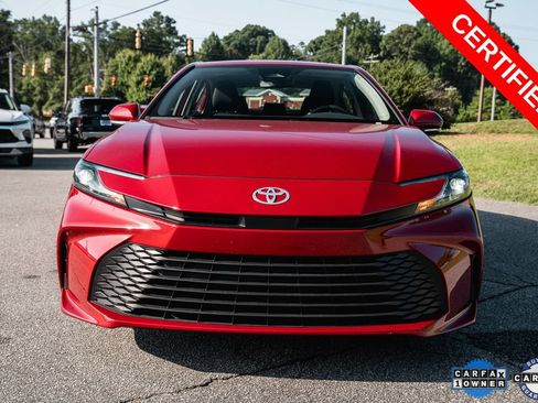 Used 2025 Toyota Camry LE FWD image 2