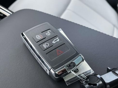 New 2026 Land Rover Range Rover Sport Dynamic SE AWD/4WD image 41