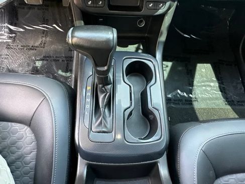 Used 2017 Chevrolet Colorado Z71 RWD image 24