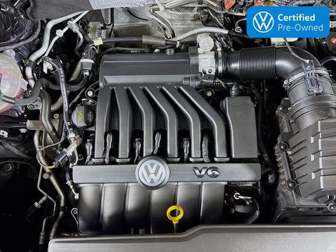 Certified 2022 Volkswagen Atlas SE w/ Black Wheel Package AWD/4WD image 30