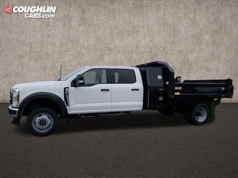 New 2026 Ford F550 4x4 Crew Cab image 5