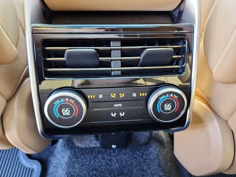 New 2026 Land Rover Range Rover SE AWD/4WD image 26