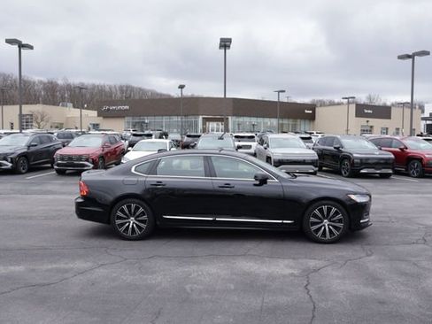 Used 2024 Volvo S90 B6 Plus AWD/4WD image 8