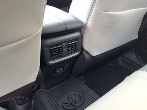 Used 2025 Toyota RAV4 XLE Premium w/ Weather Package image 8