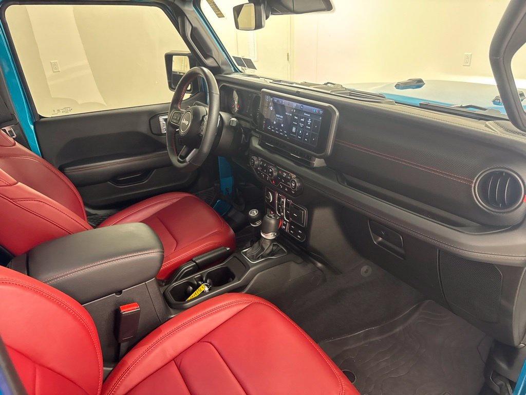Used 2024 Jeep Wrangler Unlimited Rubicon 392 AWD/4WD image 27