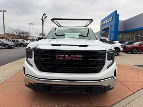 Used 2022 GMC Sierra 1500 Pro w/ 1SA Safety Plus Package image 2