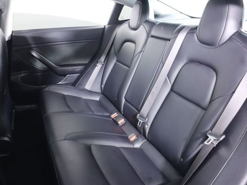 Used 2018 Tesla Model 3 RWD image 32