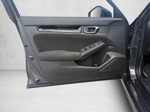 Used 2022 Honda Civic EX image 18