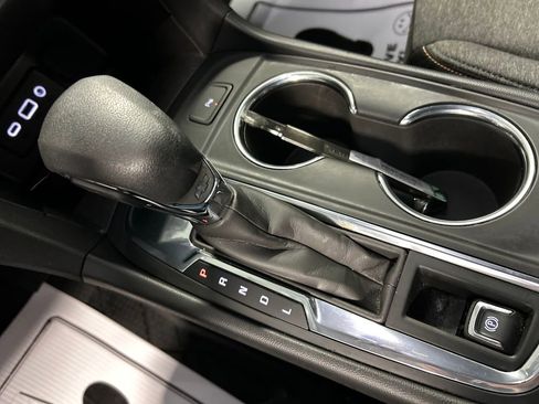 Used 2024 Chevrolet Equinox LT w/ LPO, Floor Liner Package image 20