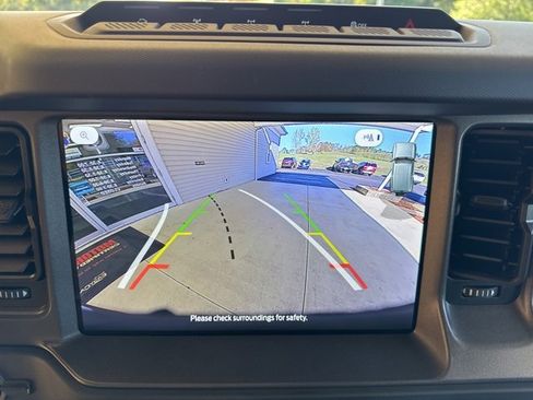 New 2025 Ford Bronco Badlands image 21