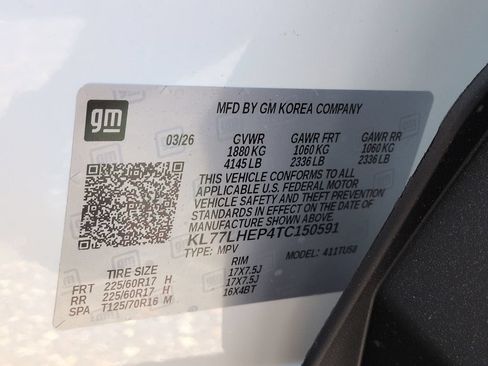 New 2026 Chevrolet Trax LT w/ Sunroof Package FWD image 30