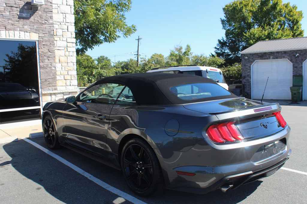 Used 2020 Ford Mustang Premium w/ Equipment Group 201A RWD image 8