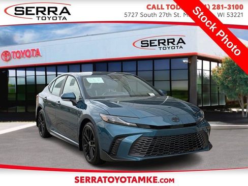 Used 2026 Toyota Camry SE w/ Multimedia Upgrade Package FWD image 1
