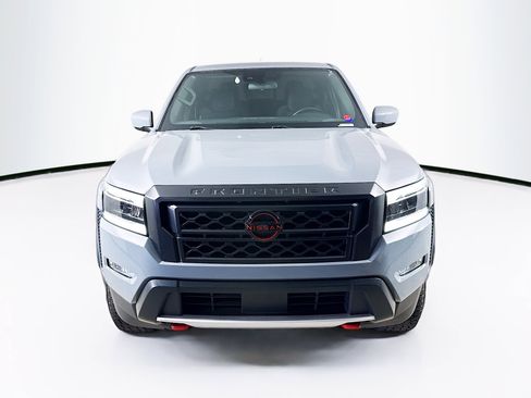 Used 2024 Nissan Frontier Pro-X w/ Technology Package image 3