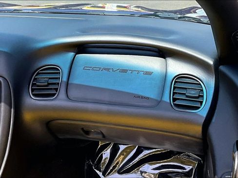 Used 1998 Chevrolet Corvette Convertible w/ Memory Pkg RWD image 22
