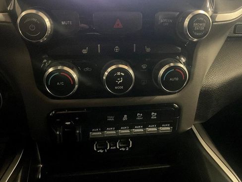 Used 2022 RAM 2500 Big Horn w/ Level C Equiment Group image 22