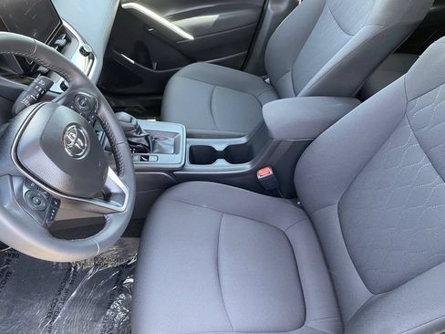 Certified 2026 Toyota Corolla Cross LE FWD image 23