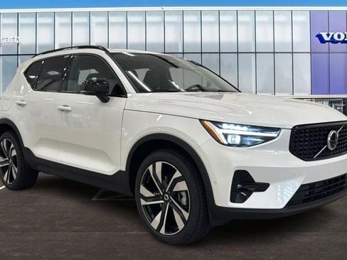 New 2026 Volvo XC40 B5 Ultra w/ Protection Package Premier image 1