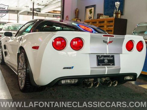 Used 2013 Chevrolet Corvette ZR1 w/ 3ZR Preferred Equipment Group RWD image 51