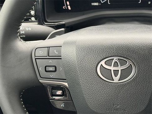 Certified 2025 Toyota Camry SE image 12