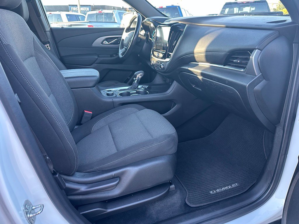 Certified 2022 Chevrolet Traverse LT AWD/4WD image 21