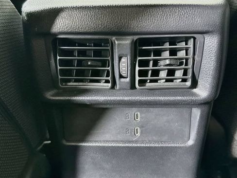 Certified 2025 Toyota 4Runner SR5 AWD/4WD image 25