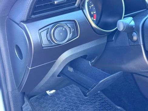 Used 2018 Ford Mustang Shelby GT350 w/ Convenience Package image 18