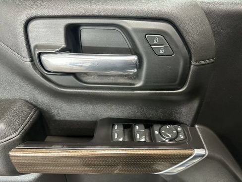 Used 2019 Chevrolet Silverado 1500 RST AWD/4WD image 19