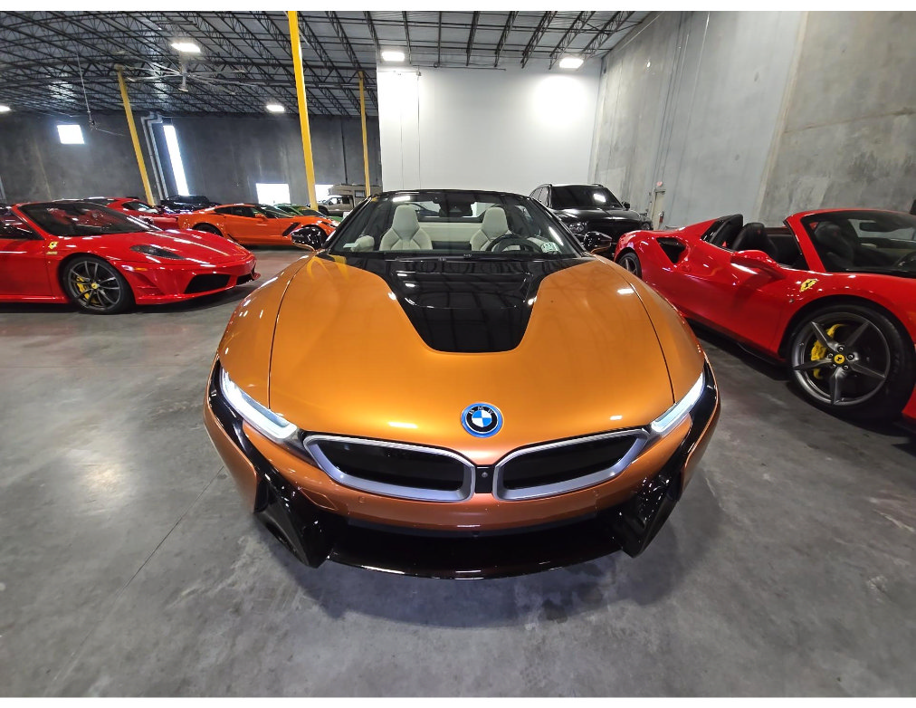 Used 2019 BMW i8 Roadster AWD/4WD image 2